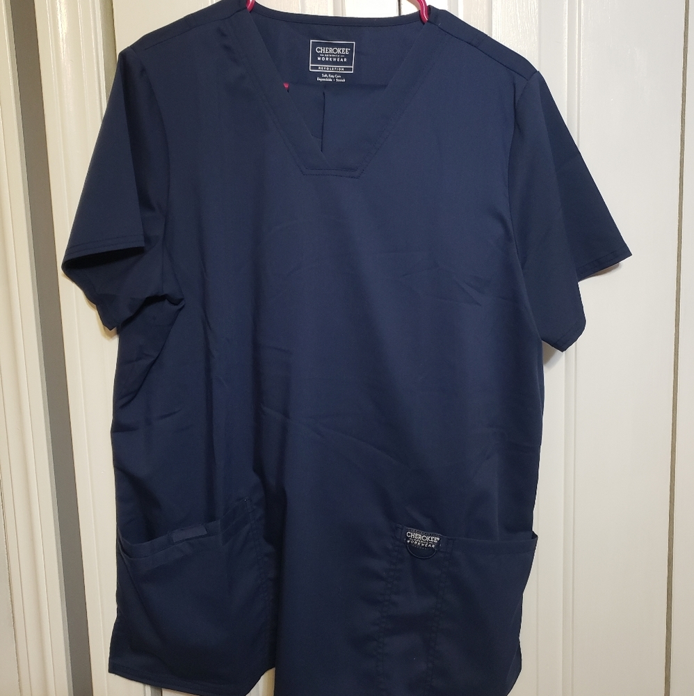 NWOT Cherokee WW Revolution scrub top